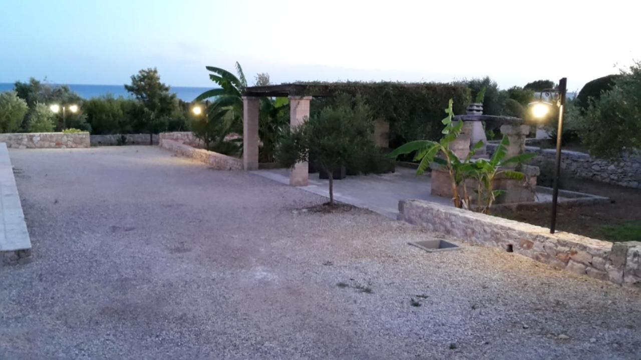 Residence Con Piscina Torre Pali Esterno foto